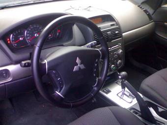 2008 Mitsubishi Galant Photos