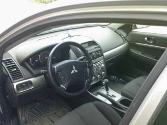 2008 Mitsubishi Galant Photos