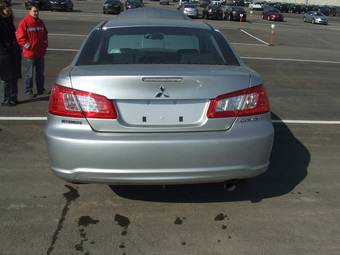 2008 Mitsubishi Galant Photos