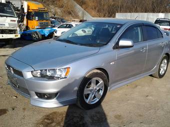 2010 Mitsubishi Galant Fortis Pictures