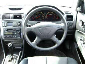 2002 Mitsubishi Galant Sports Pictures