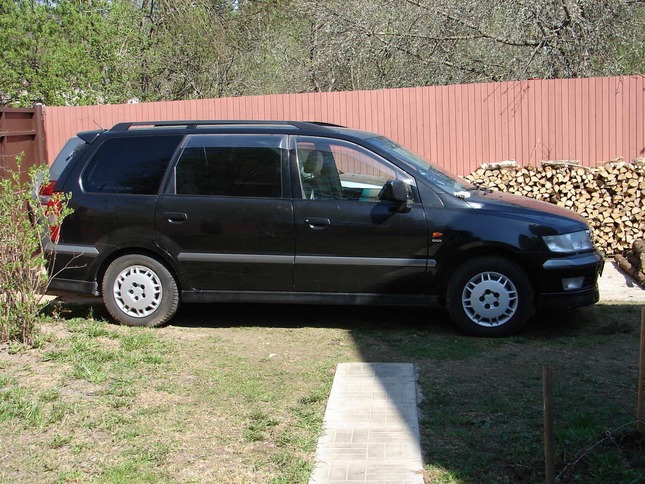 1998 Mitsubishi Grandis