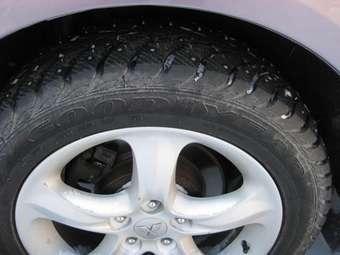 2003 Mitsubishi Grandis Photos