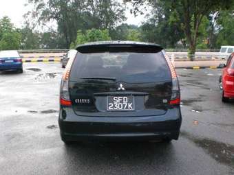 2003 Mitsubishi Grandis For Sale