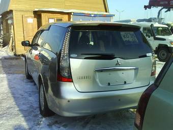 2003 Mitsubishi Grandis Wallpapers