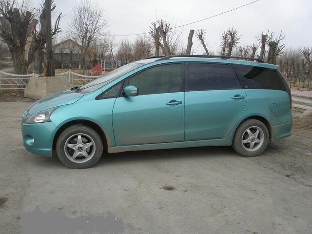 2003 Mitsubishi Grandis