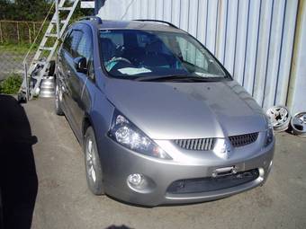 2003 Mitsubishi Grandis