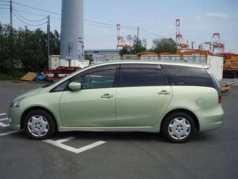 2005 Mitsubishi Grandis For Sale