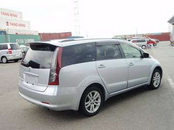 2005 Mitsubishi Grandis For Sale