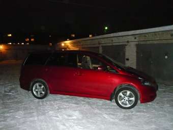 2006 Mitsubishi Grandis Photos