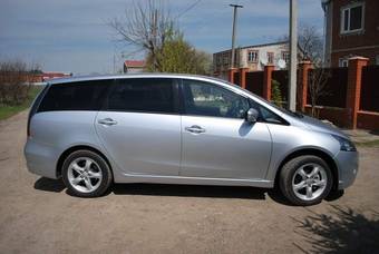 2006 Mitsubishi Grandis Pics
