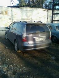 2006 Mitsubishi Grandis Photos