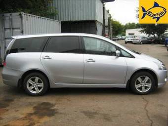 2006 Mitsubishi Grandis Pictures