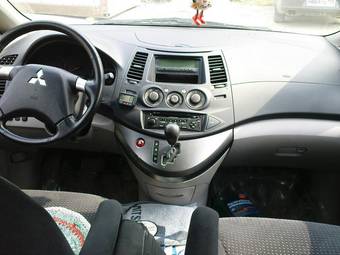 2007 Mitsubishi Grandis For Sale