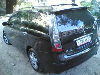 2007 Mitsubishi Grandis Wallpapers