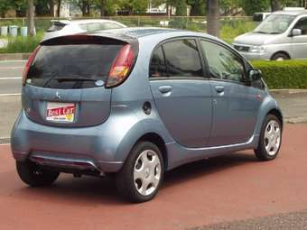 2007 Mitsubishi i Photos