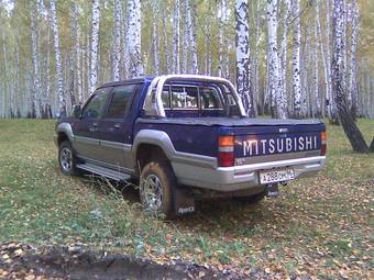 1993 Mitsubishi L200 Pics