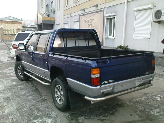 1997 Mitsubishi L200