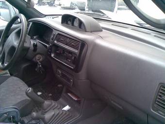 1999 Mitsubishi L200 For Sale
