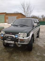 2000 Mitsubishi L200