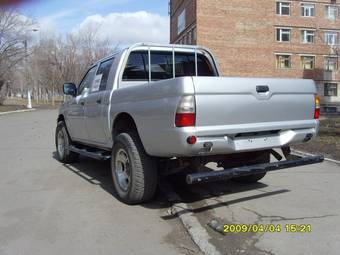 2001 Mitsubishi L200 Pictures