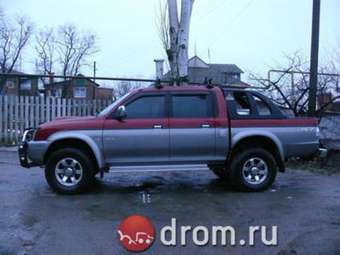 2003 Mitsubishi L200 Photos