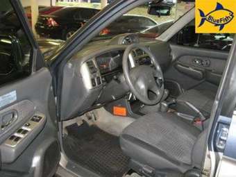 2005 Mitsubishi L200 Pictures