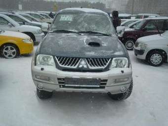 2005 Mitsubishi L200 Wallpapers