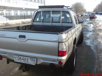 2005 Mitsubishi L200 Pictures