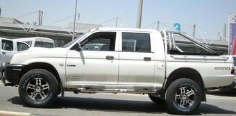 2005 Mitsubishi L200 Wallpapers