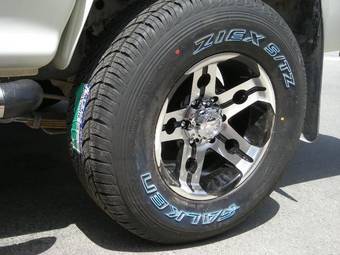 2005 Mitsubishi L200 Pictures