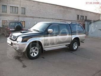 2005 Mitsubishi L200 Wallpapers