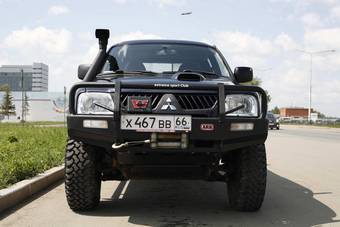 2005 Mitsubishi L200 Pictures