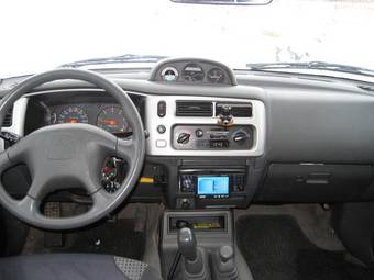 2006 Mitsubishi L200 Photos