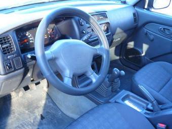 2006 Mitsubishi L200 Wallpapers