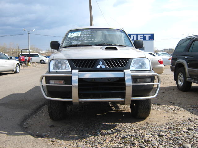 2006 Mitsubishi L200 specs, Engine size 2.5, Fuel type