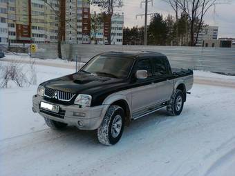 2006 Mitsubishi L200 Photos
