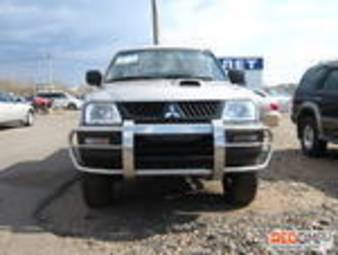 2006 Mitsubishi L200 Photos