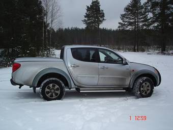 2007 Mitsubishi L200 Photos