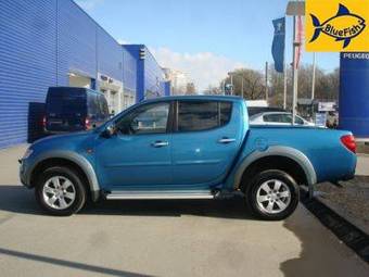 2007 Mitsubishi L200 Photos