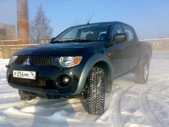 2007 Mitsubishi L200 Pictures