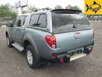 2007 Mitsubishi L200 Images