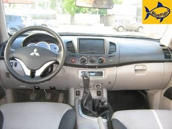 2007 Mitsubishi L200 Pictures