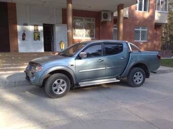 2007 Mitsubishi L200 Pics