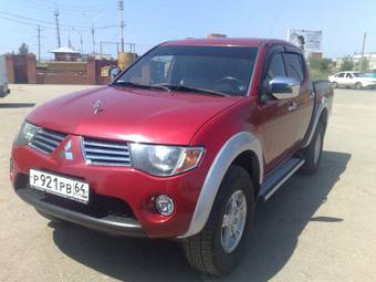 2007 Mitsubishi L200 Photos