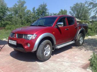 2007 Mitsubishi L200 Photos