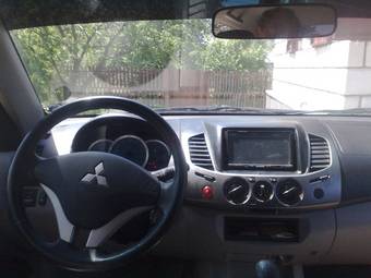 2007 Mitsubishi L200 Pictures