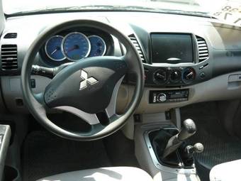 2007 Mitsubishi L200 Wallpapers