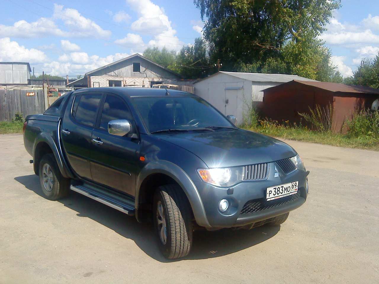 2007 Mitsubishi L200