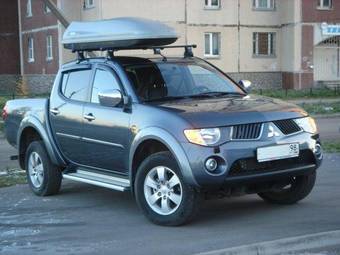 2007 Mitsubishi L200 Photos